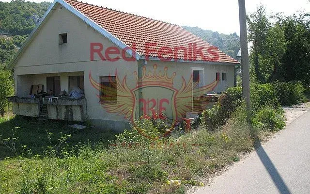 Дом в Цетине