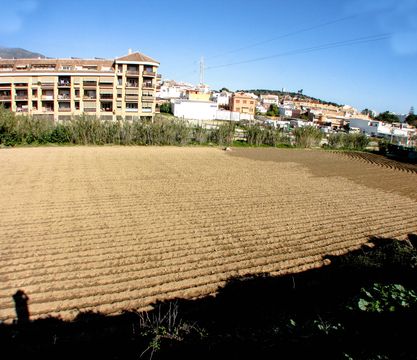 Земельный участок в Фуэнхиро́ла