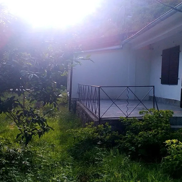 Дом в Ораховац, фото 1