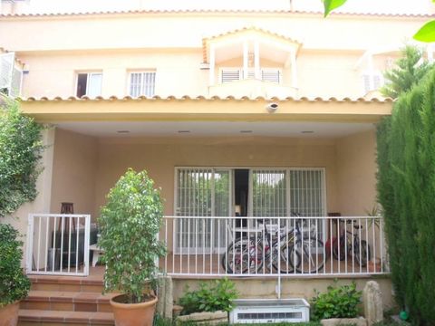 Таунхаус в Эль Кампельо