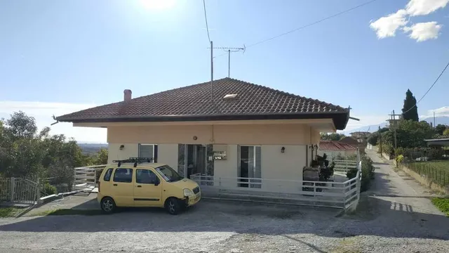 Отдельный дом в Коринос