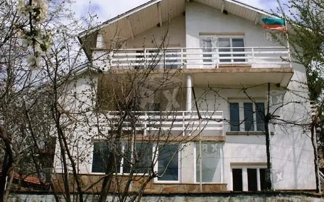 Дом в Войнеж