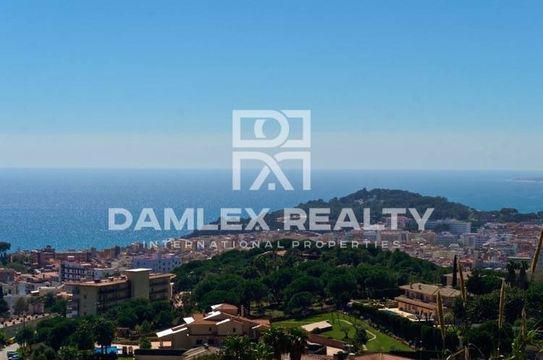 Земельный участок в Льорет-де-Мар