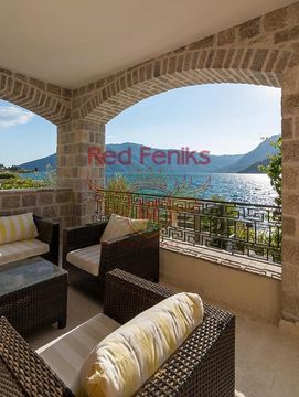 Дом в Рисан