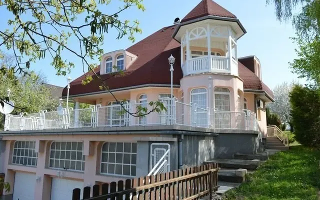 Вилла в Шиофок