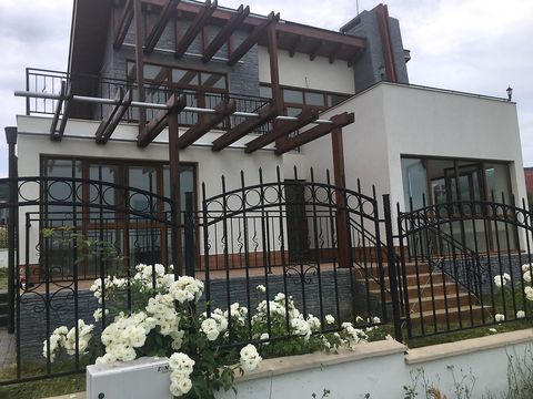Вилла в Святой Влас