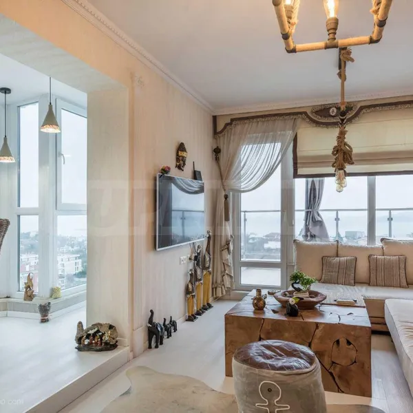Квартира в 4-тирайон, фото 1