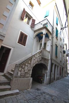 Дом в Порторож