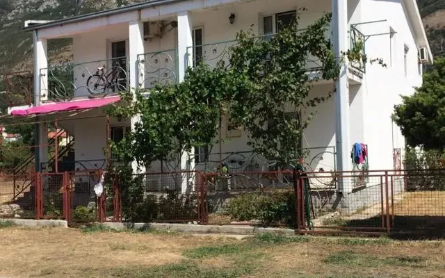 Отдельный дом в Сутоморе