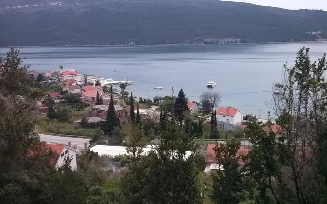 Земельный участок в Кумбор