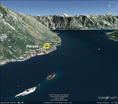 Земельный участок в Пераст