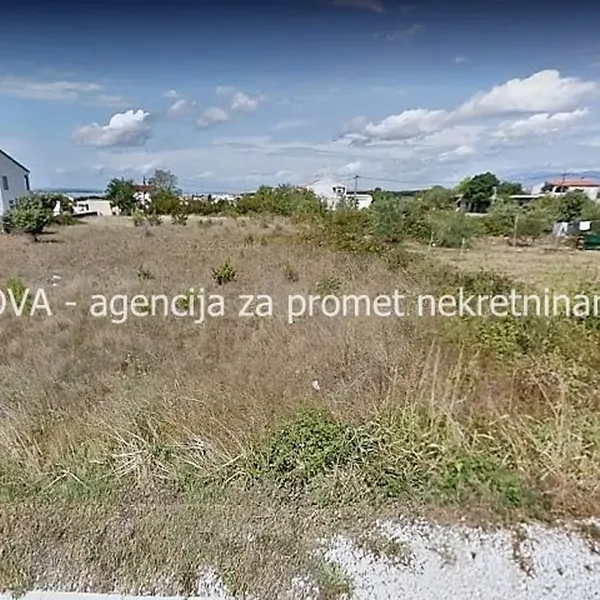 Земельный участок в Нин, фото 1