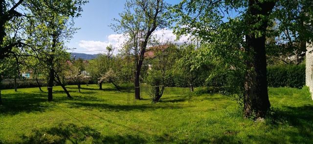 Земельный участок в Постойна