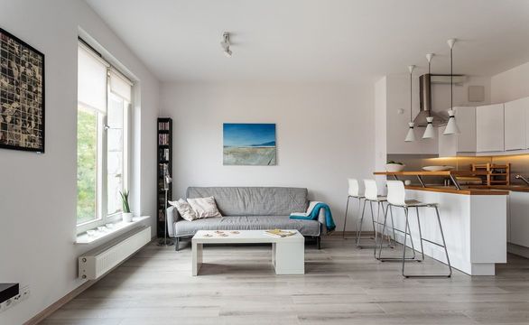 Студия в Краков