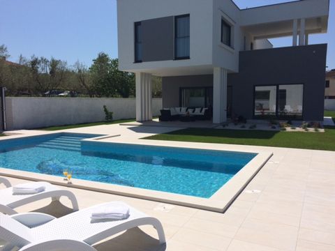 Вилла в Пула