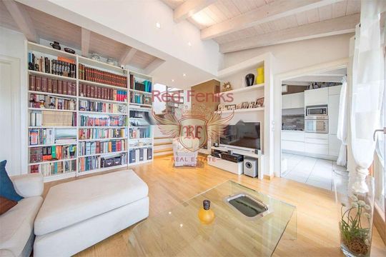 Вилла в Дезенцано-дель-Гарда