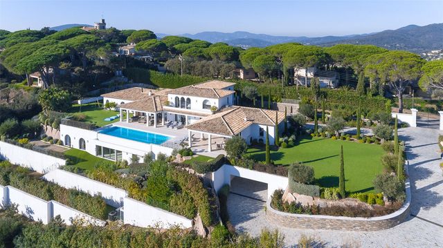 Дом в Сен-Максим