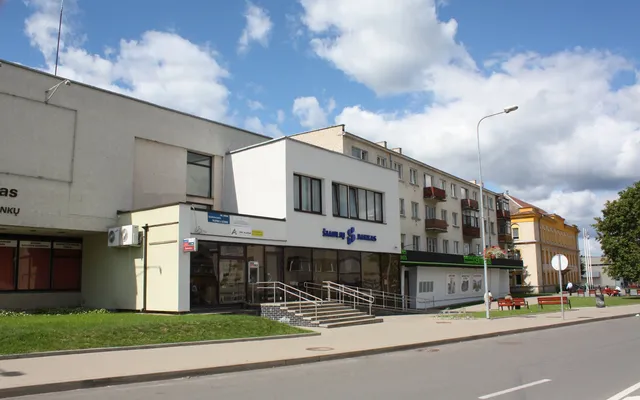 Коммерческая недвижимость в Варена