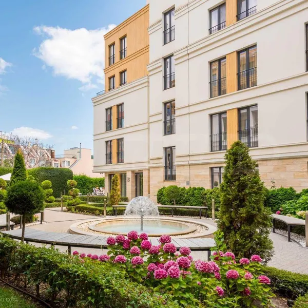 Квартира в 4-тирайон, фото 1