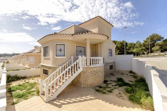 Вилла в Сан-Мигель-де-Салинас