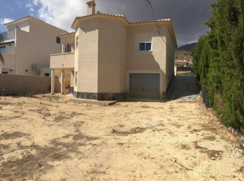 Вилла в Пусто