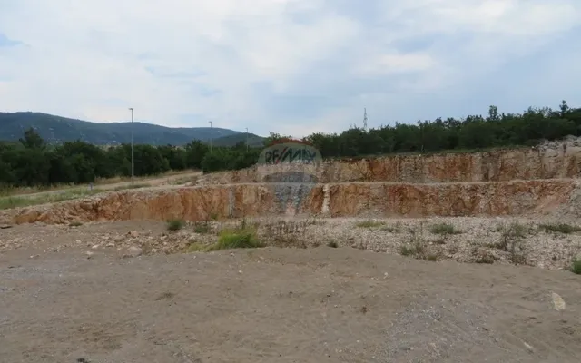 Земельный участок в Риека