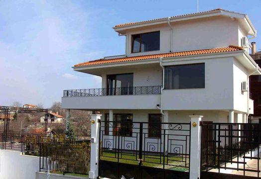 Вилла в Балчик