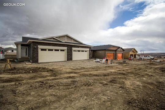 Morena West in Calgary