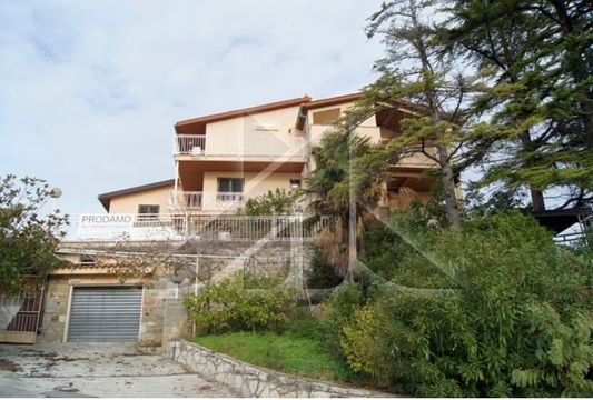 Отель в Пиран