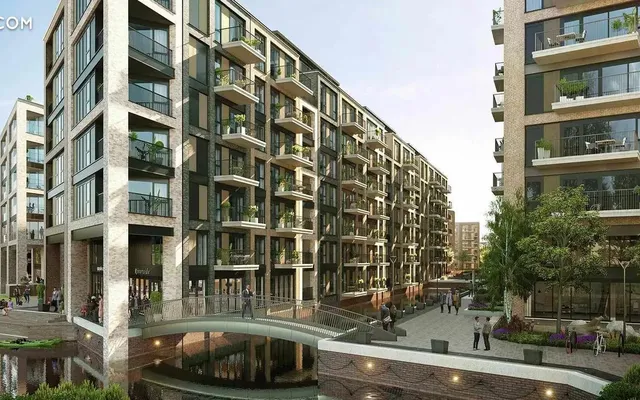 Chelsea Creek in London