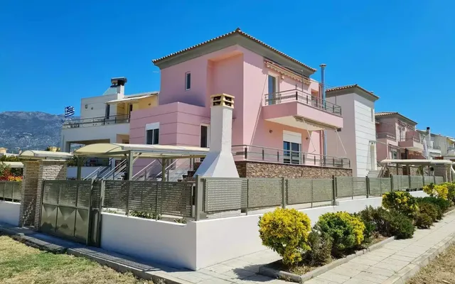 Отдельный дом в Loutraki - Perachora
