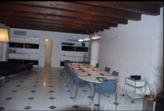 Офис в Палермо