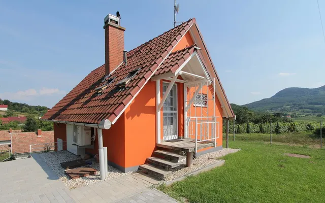 Дом в Тапольца