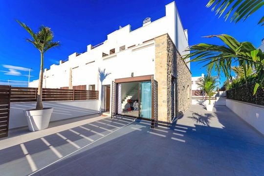 Таунхаус в Пилар-де-ла-Орадада