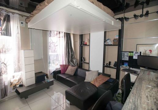 Студия в Париж