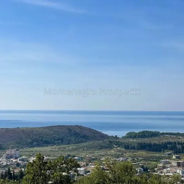 Земельный участок в Сутоморе, фото 1