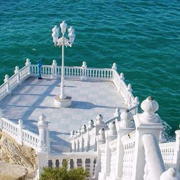 Отель в Авиньо Ноу, фото 1