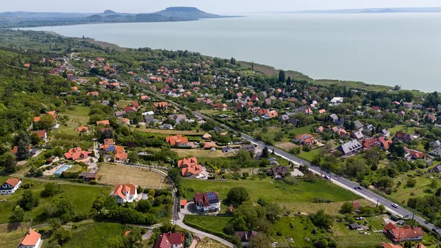 Земельный участок в Дьенешдиаш