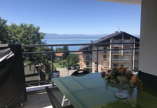 Квартира в Эвьян-ле-Бен