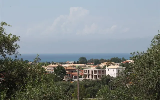 Земельный участок в Corfu