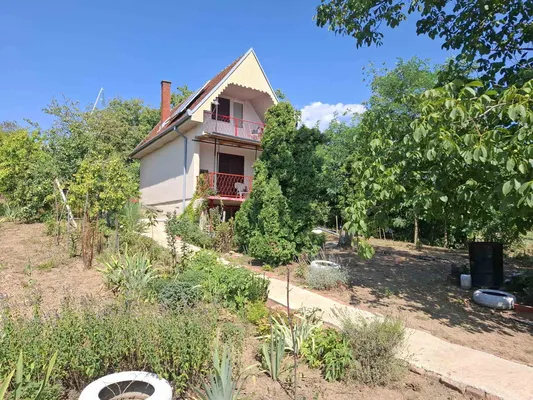Дом в Сербия