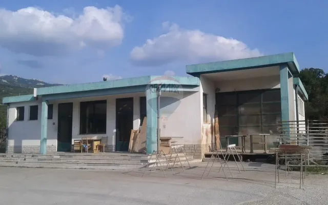 Коммерческая недвижимость в Риека