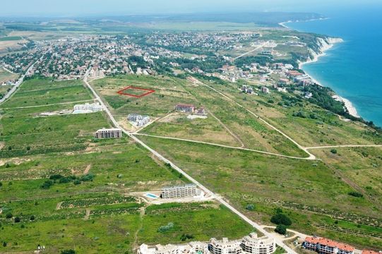 Земельный участок в Била