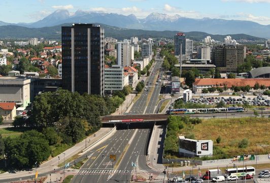Коммерческая недвижимость в Любляна