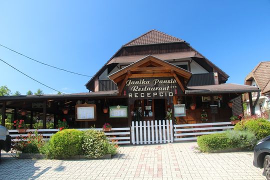 Отель в Пониарквашег