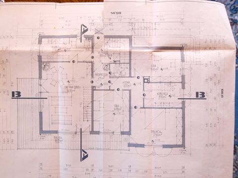 Дом в Луция