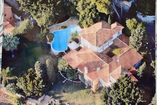 Отдельный дом в Фуэнхиро́ла