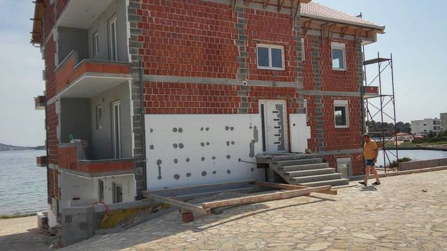 Пентхаус в Рогозница