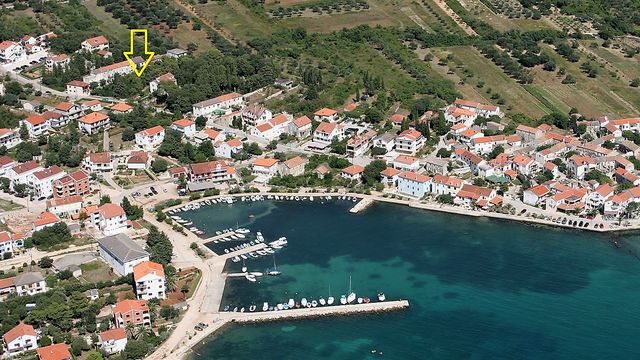 Земельный участок в Петрчане