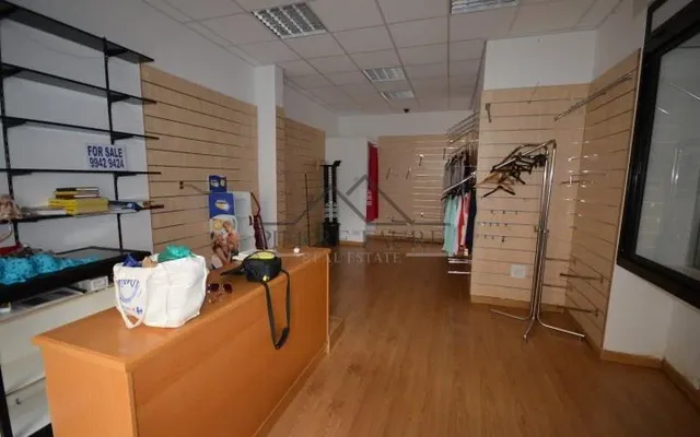Коммерческая недвижимость в Гзира